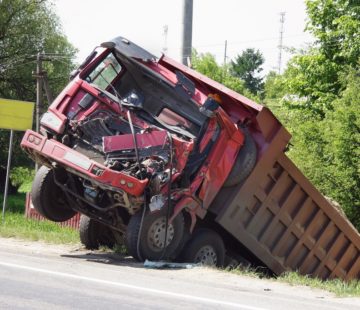 Driving Simulators Help Truckers Prepare for Winter Driving