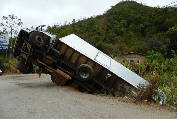 Who’s Liable When a Truck Rolls Over?