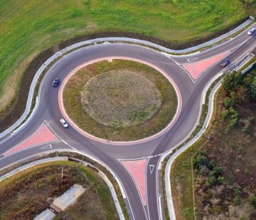Traffic Circles Can Be Tricky the First Time Around